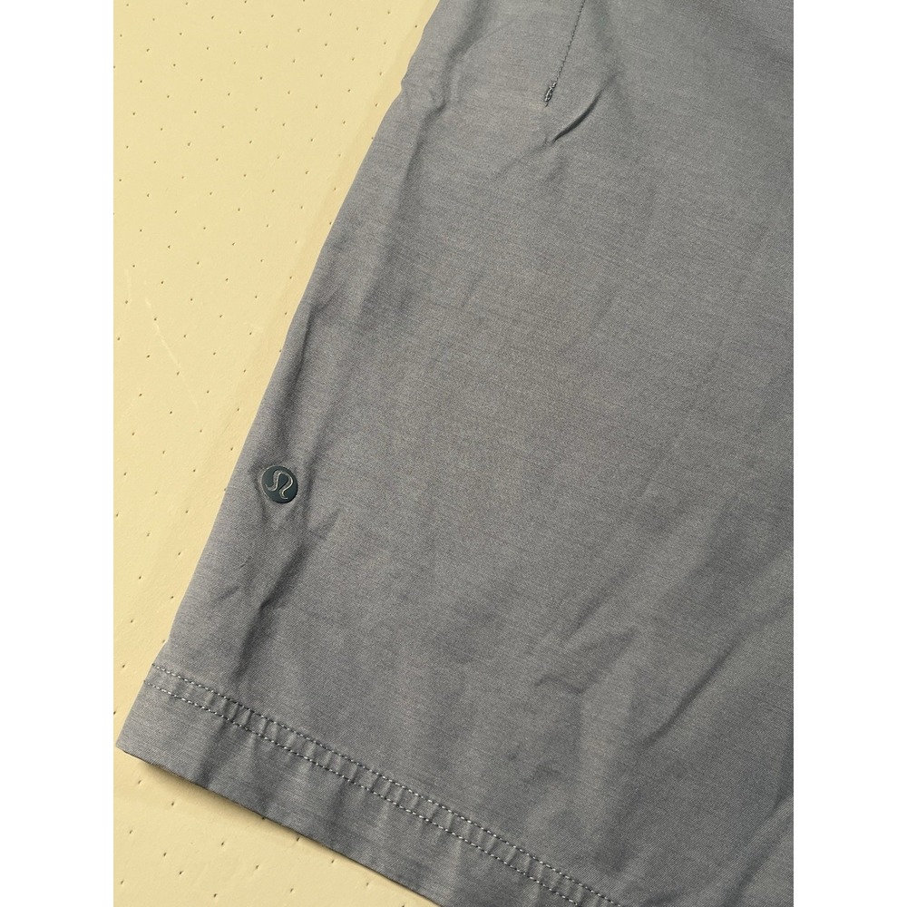 Lululemon Shorts Adult 34‎ Chino Outdoors Travel Preppy Commission lm7936s Mens